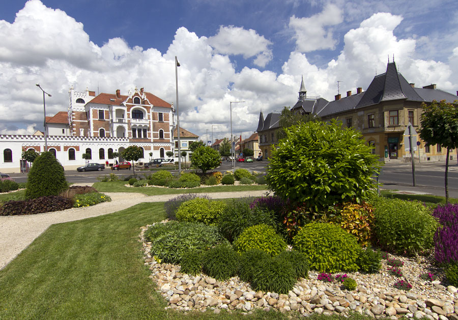 Most beautiful main square in Europe 2016 - Mosonmagyarovar - HUNGARY - a Mecca of Dental Tourism