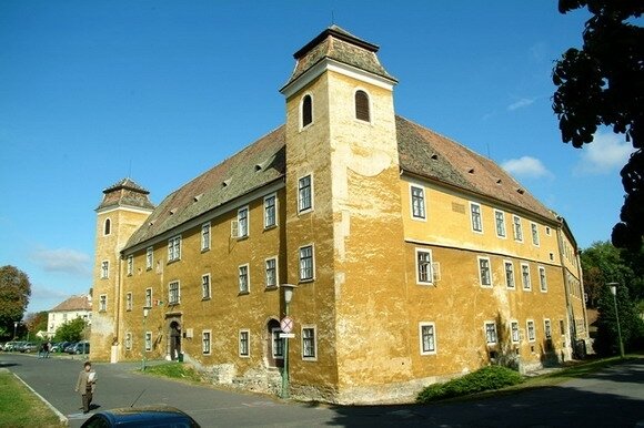 Our town Mosonmagyaróvár in West-Hungary - HUNGARY - a Mecca of Dental Tourism